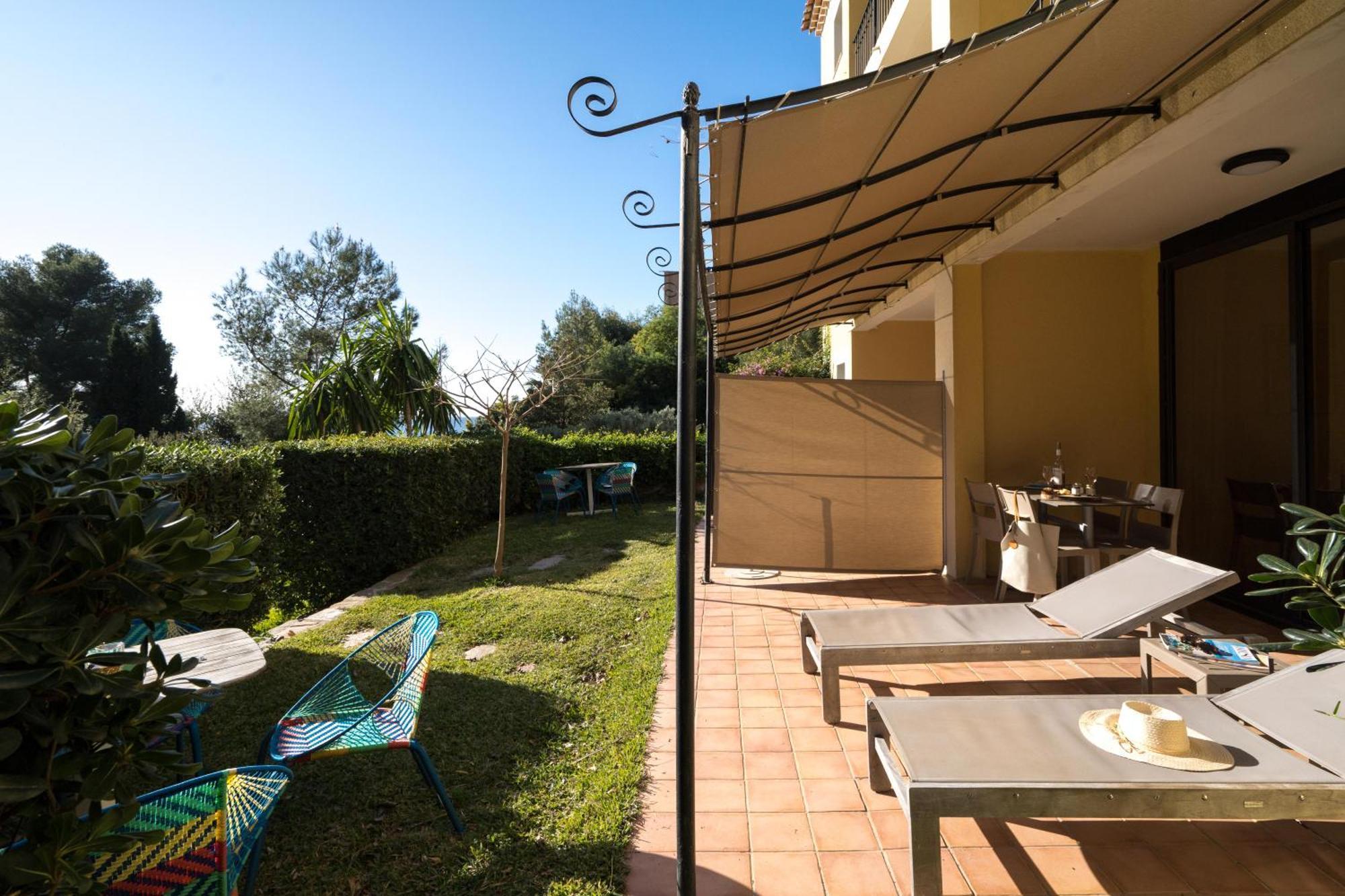 La Residence Du Bailli Rayol-Canadel-sur-Mer Exterior photo