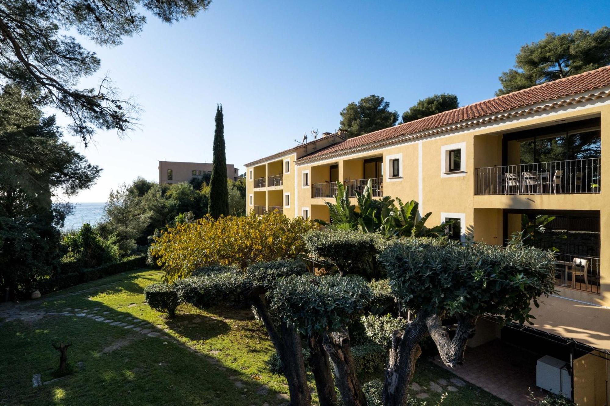 La Residence Du Bailli Rayol-Canadel-sur-Mer Exterior photo